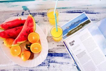 Cokes Surf Camp Hotel Thulusdhoo Kültér fotó